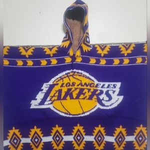 Los Angeles Lakers Hooded Poncho